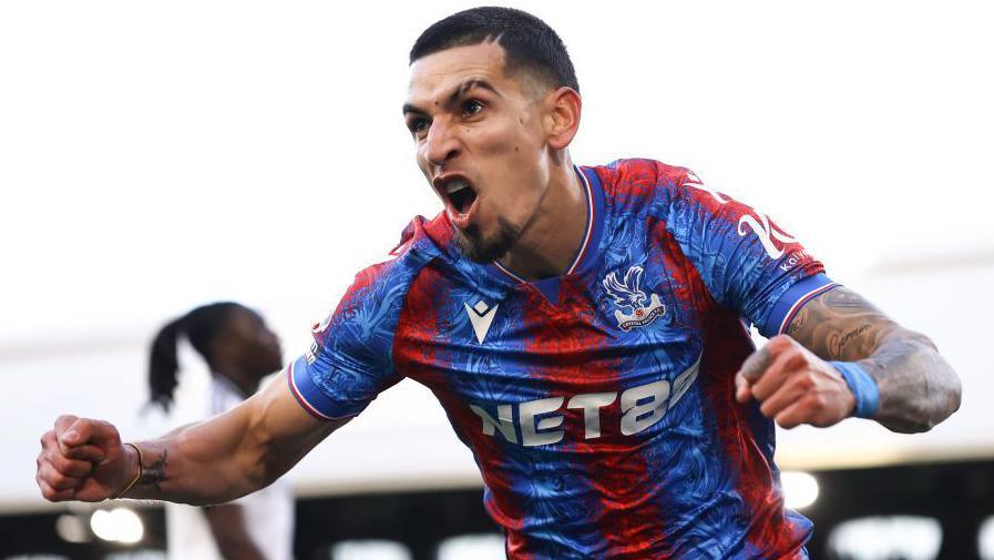 Forest Agree £22m Munoz Deal